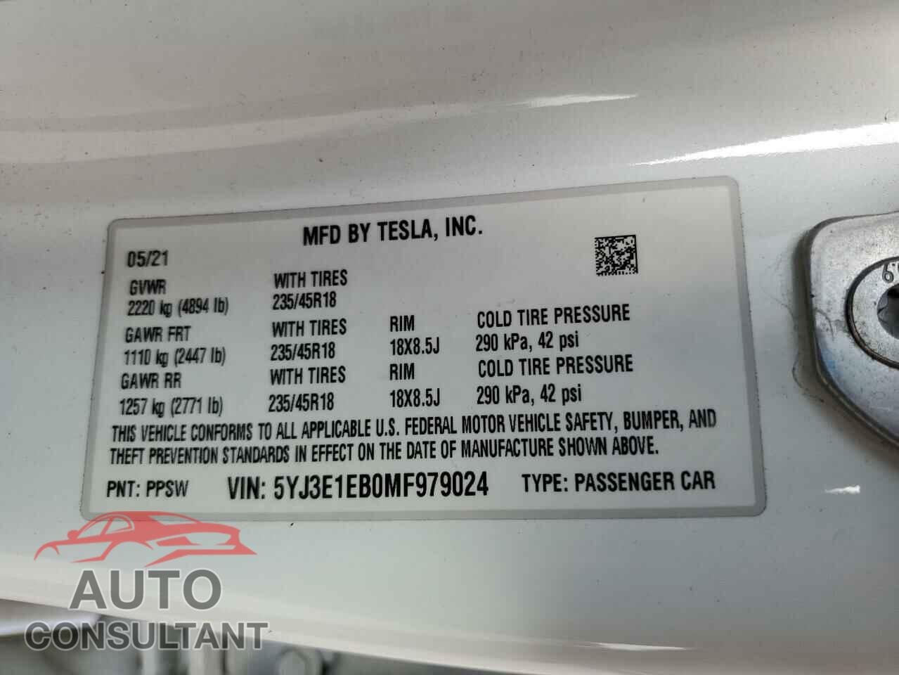 TESLA MODEL 3 2021 - 5YJ3E1EB0MF979024