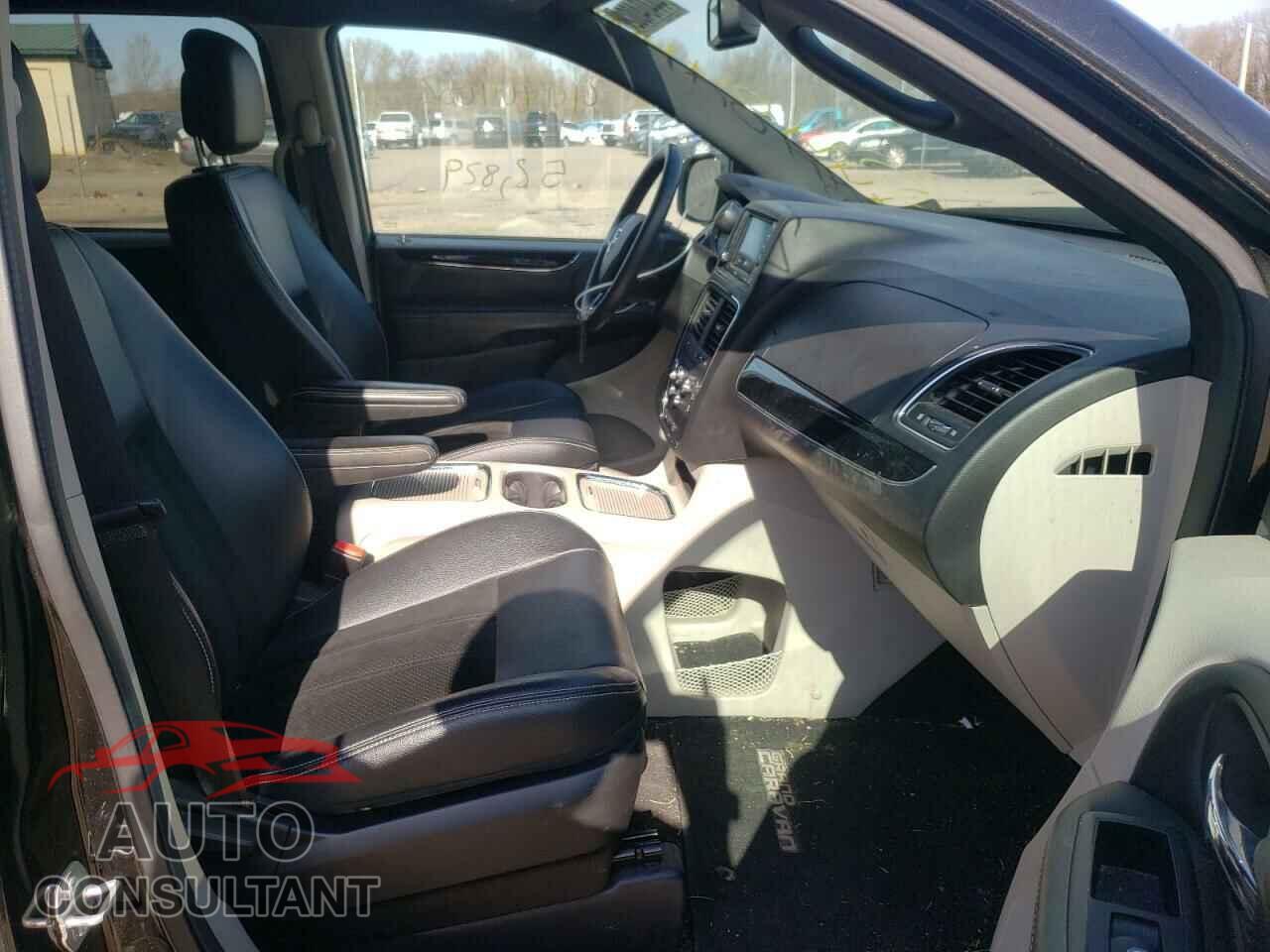 DODGE GRAND CARA 2017 - 2C4RDGCG6HR677343