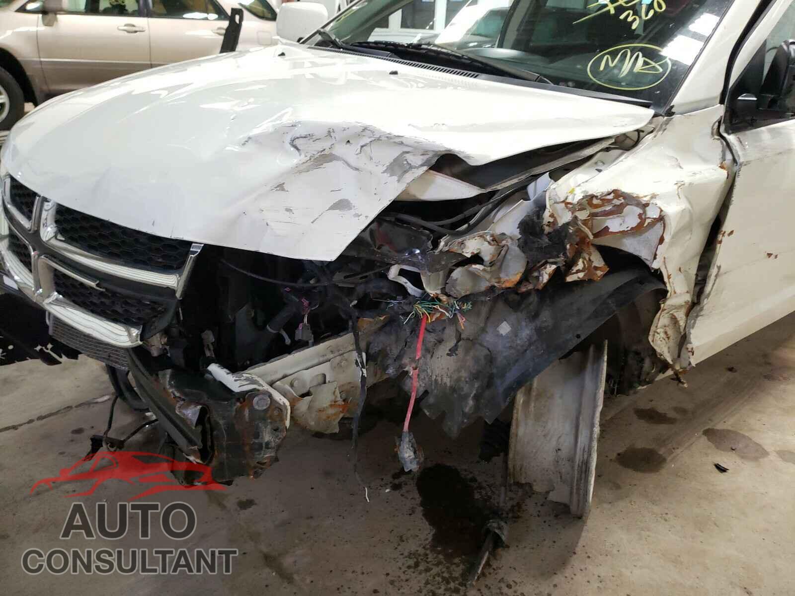 DODGE JOURNEY 2018 - 3C4PDCBB6JT145342