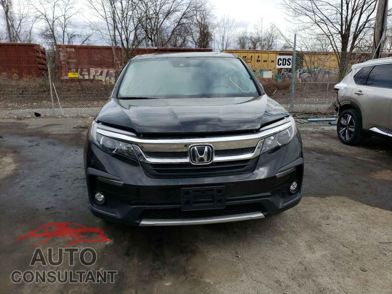 HONDA PILOT 2021 - 5FNYF6H56MB101233