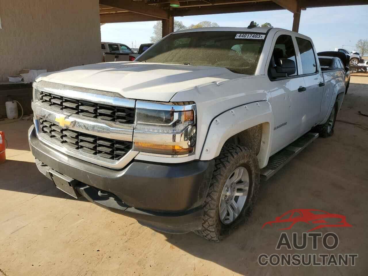 CHEVROLET SILVERADO 2018 - 1GCUKNEC1JF132162