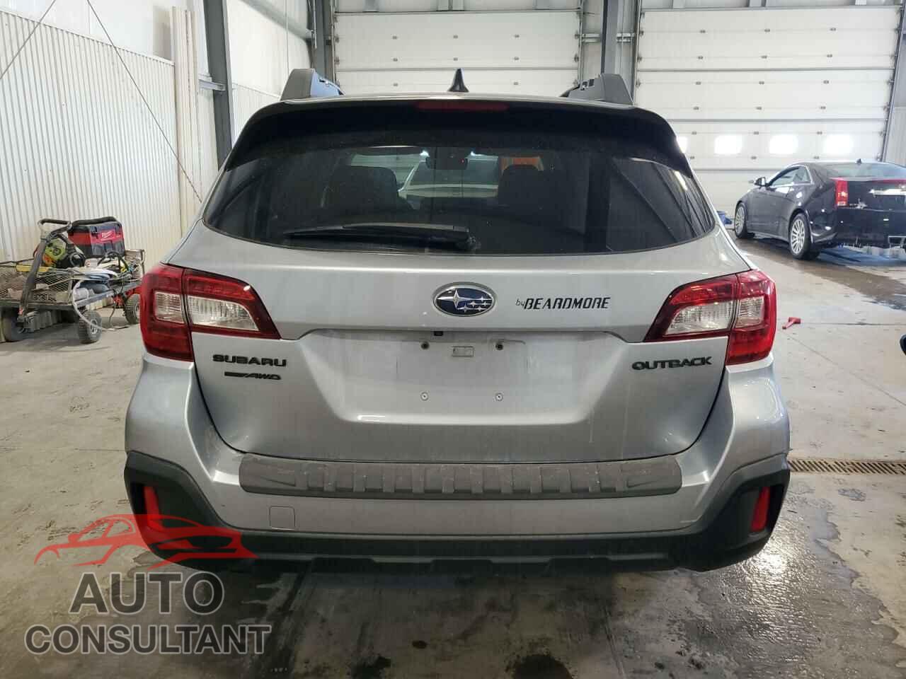 SUBARU OUTBACK 2018 - 4S4BSACC4J3224365