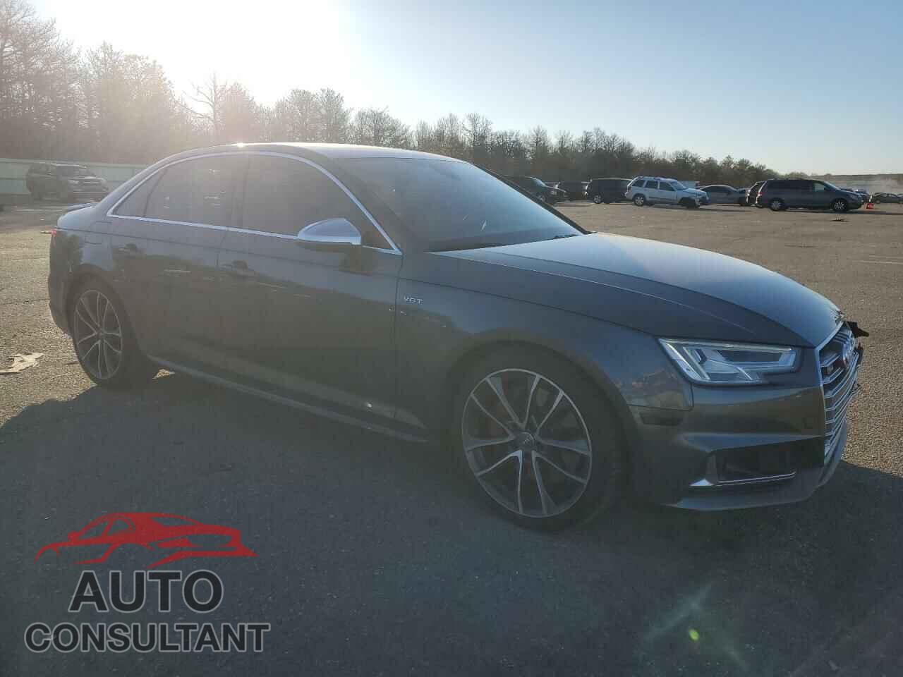 AUDI S4/RS4 2018 - WAUC4AF4XJA001442