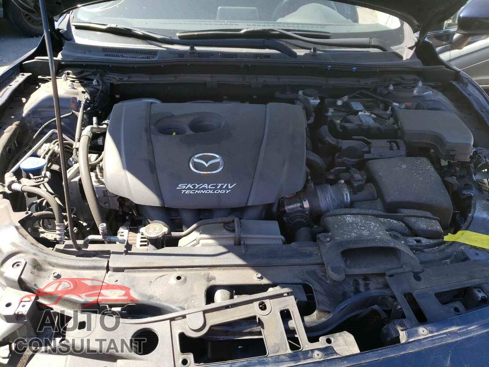 MAZDA 3 2017 - 3MZBN1U79HM117945