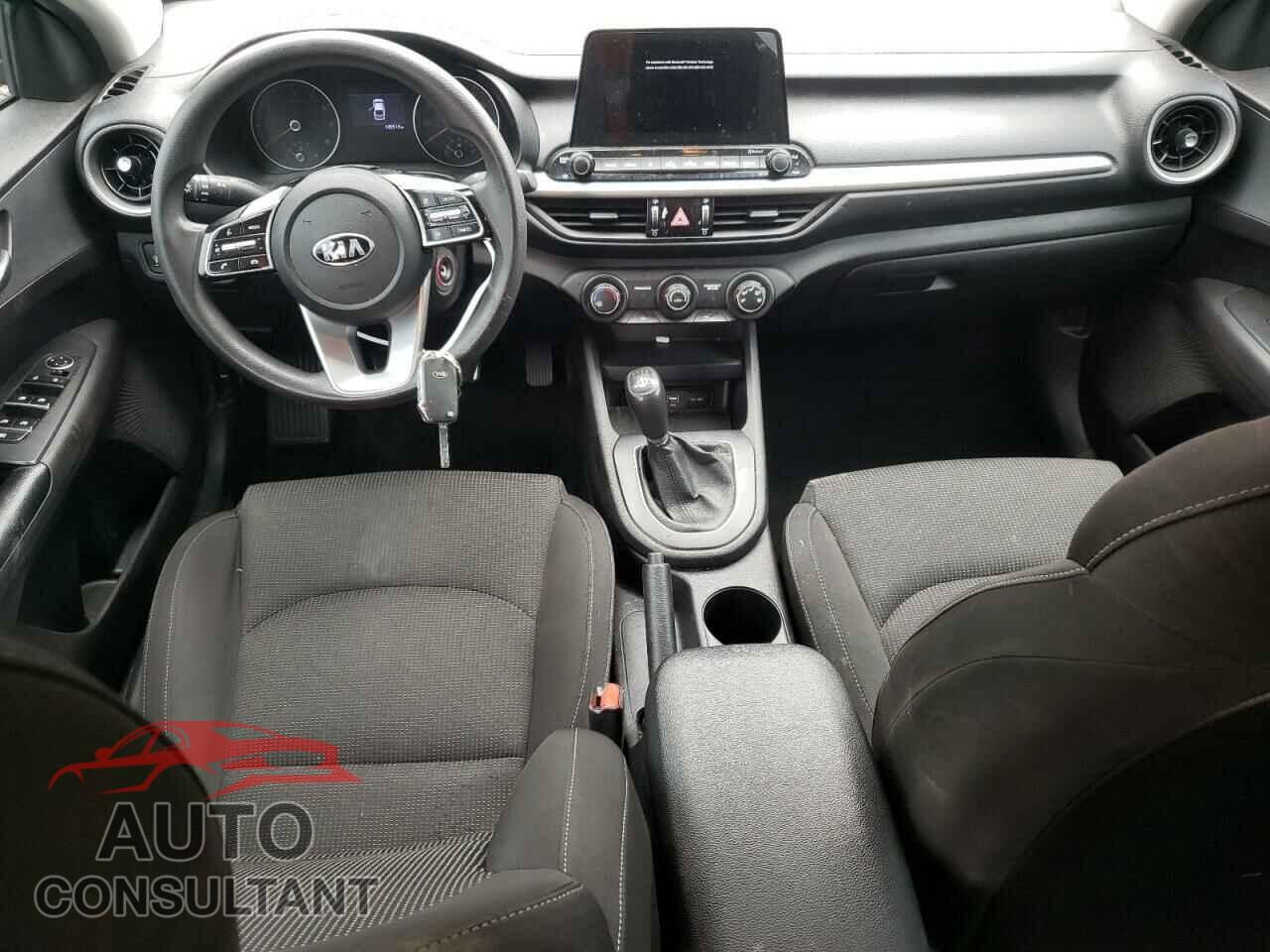 KIA FORTE 2021 - 3KPF24AD8ME411558