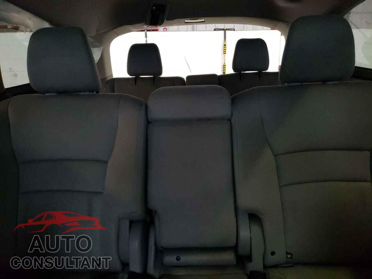 HONDA PILOT 2020 - 5FNYF6H38LB043977