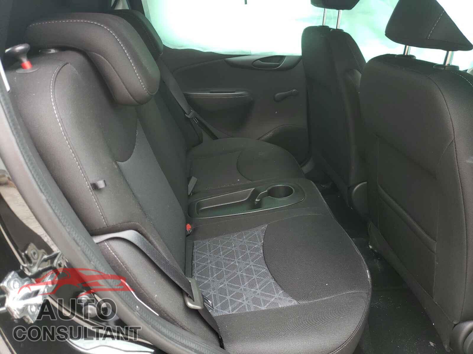 CHEVROLET SPARK 2021 - KL8CB6SA5MC737076