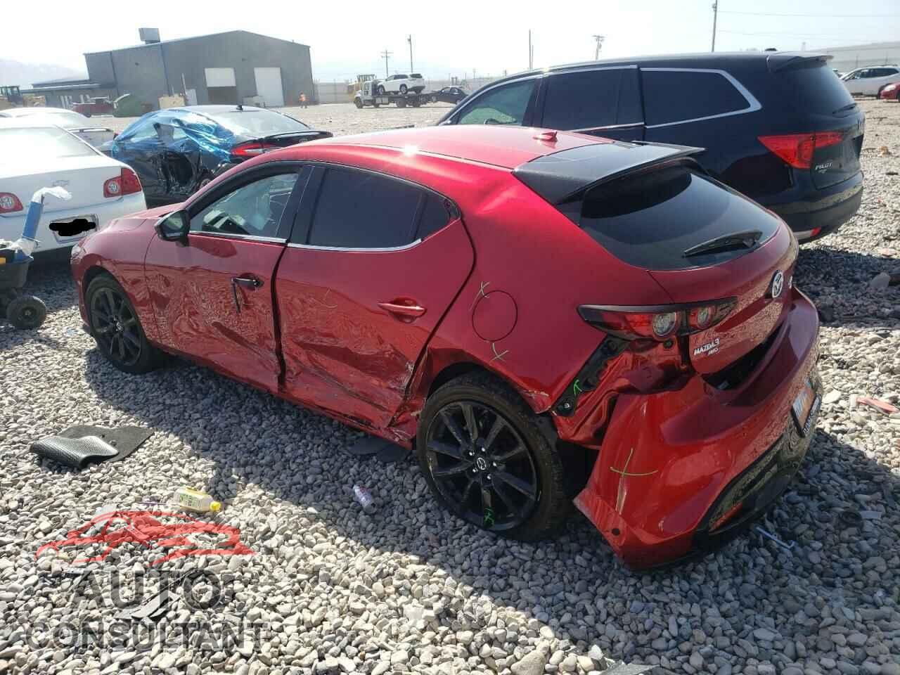 MAZDA 3 2021 - JM1BPBNY1M1403242