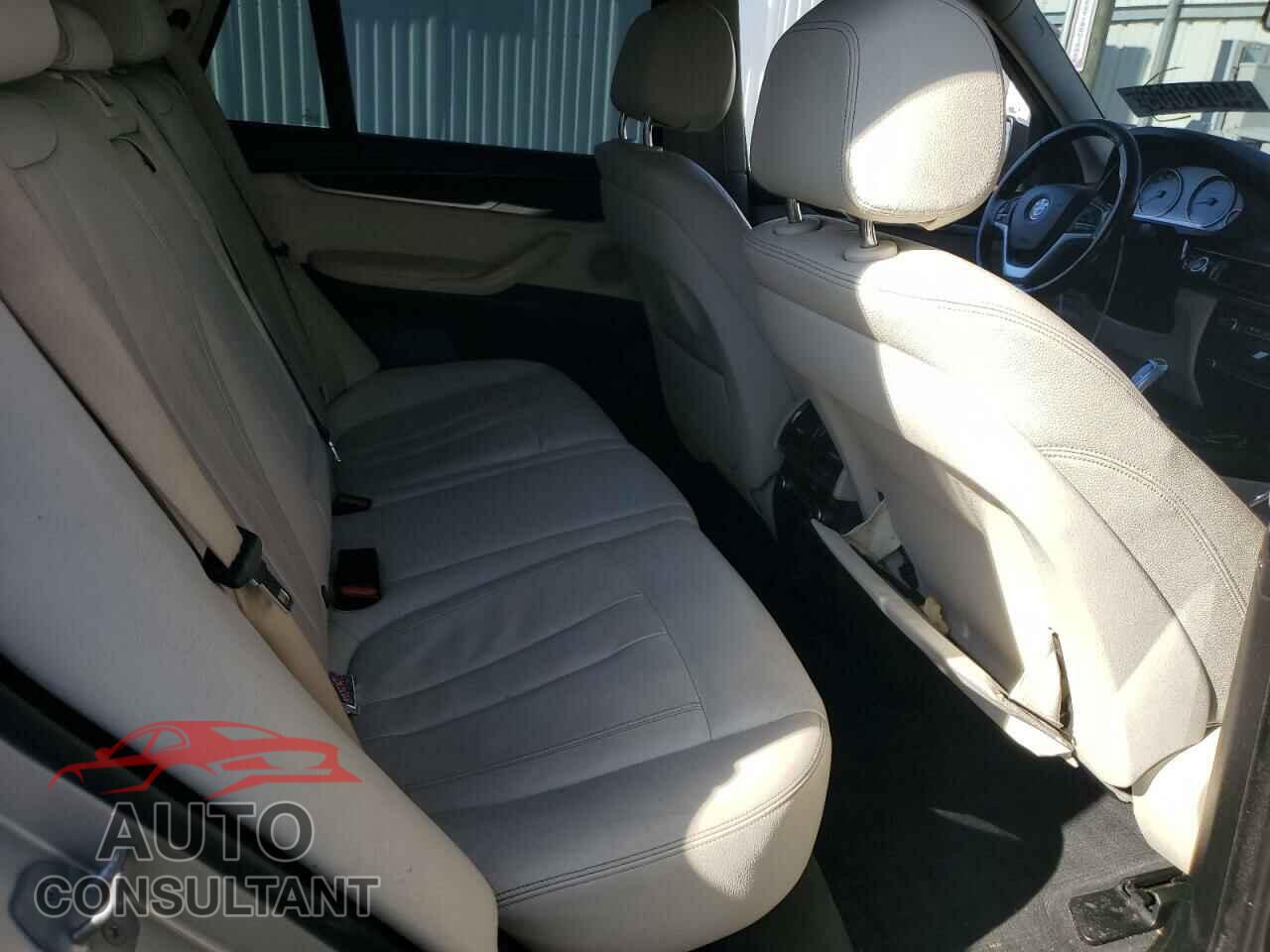 BMW X5 2015 - 5UXKR0C59F0P04470