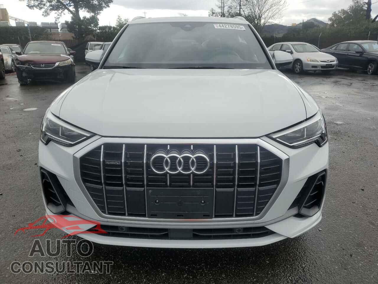 AUDI Q3 2024 - WA1DECF38R1075827