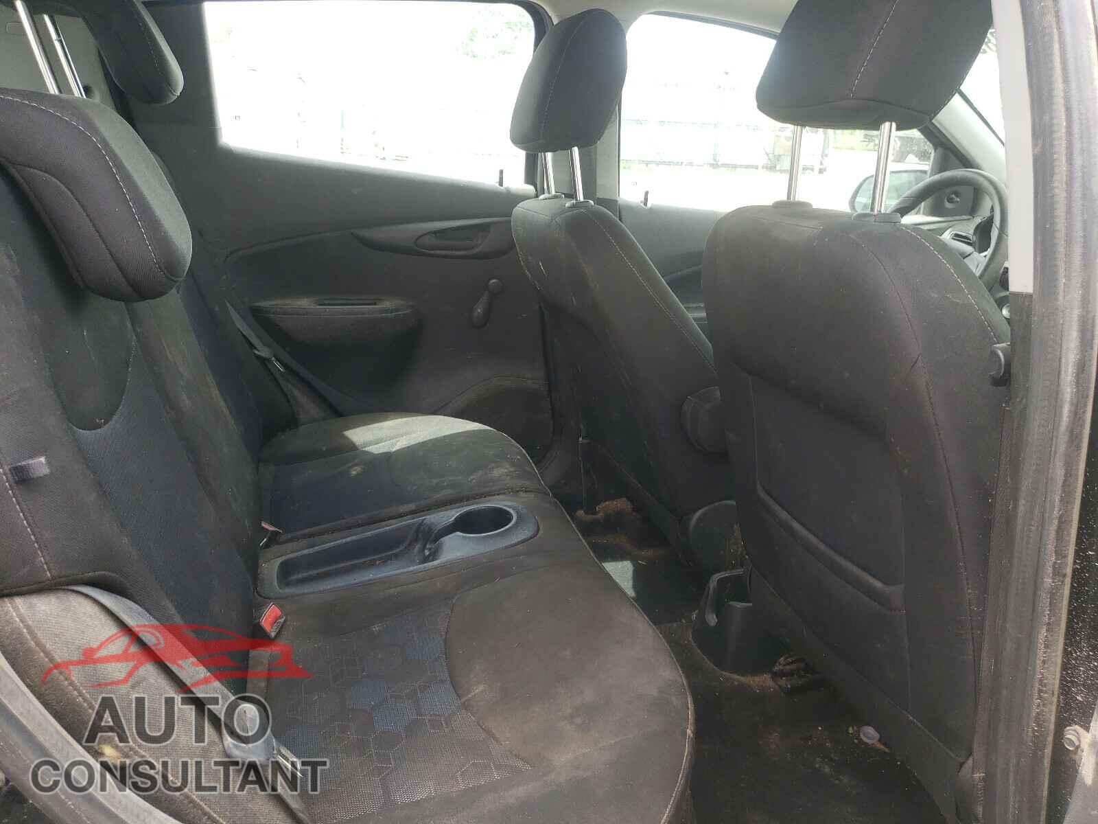 CHEVROLET SPARK 2017 - KL8CB6SA8HC747848