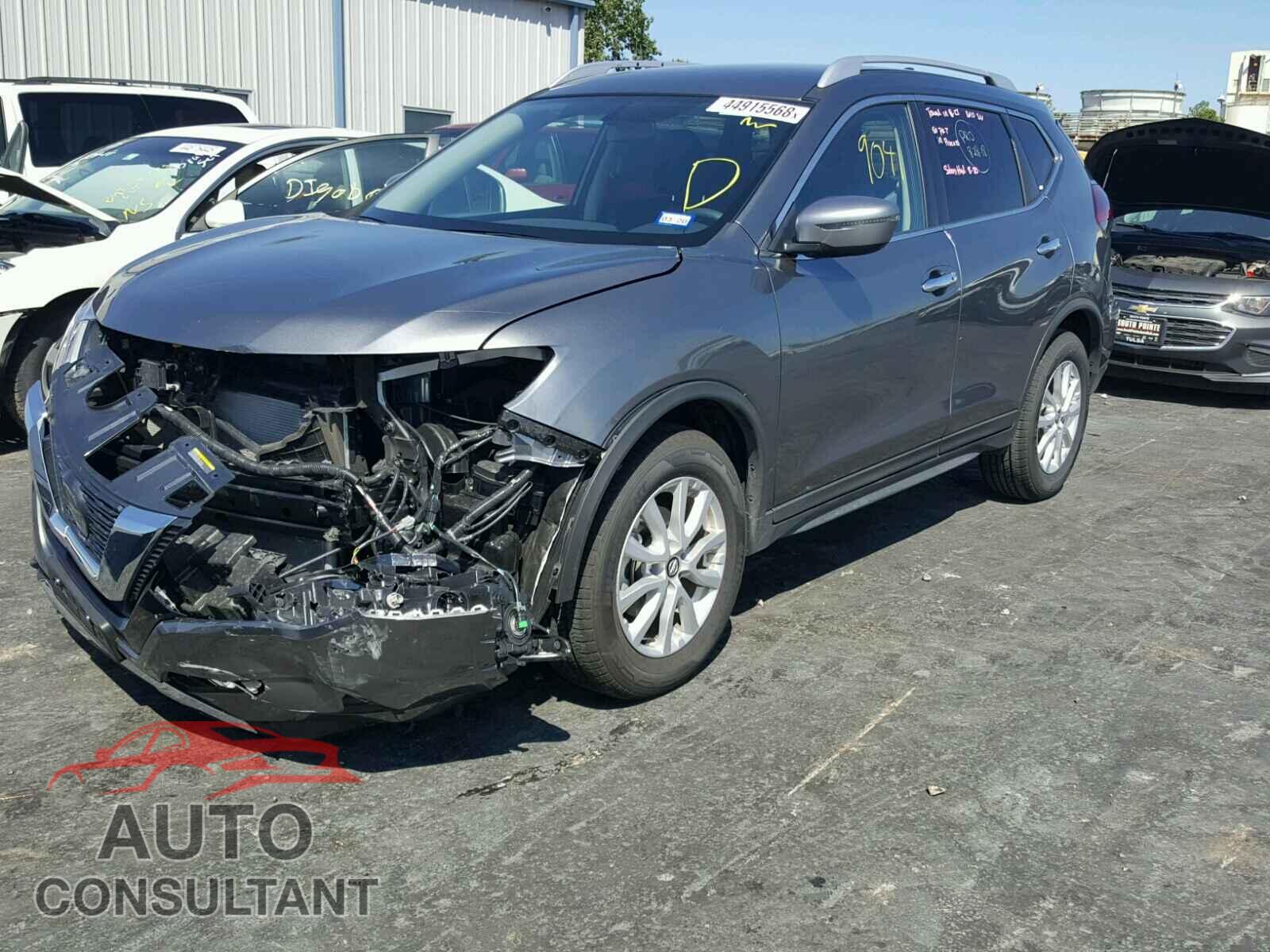 NISSAN ROGUE S 2018 - KNMAT2MT9JP569689