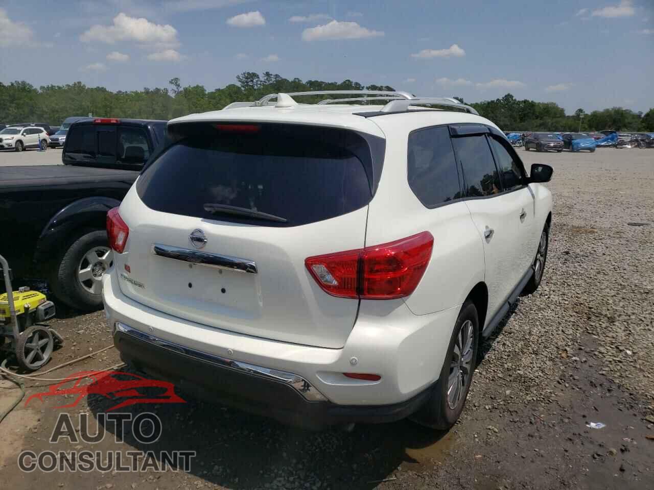 NISSAN PATHFINDER 2019 - 5N1DR2MN8KC653147