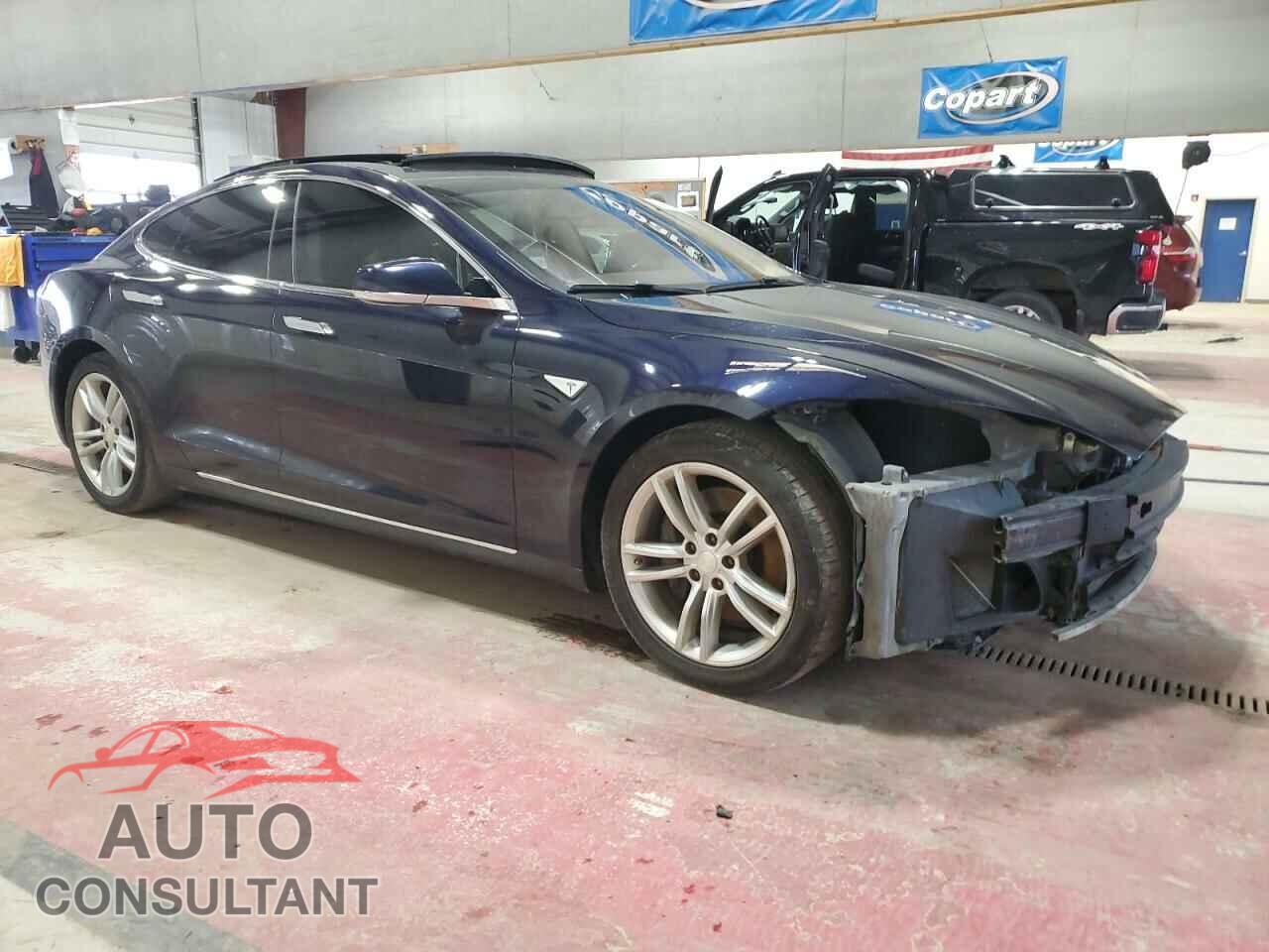 TESLA MODEL S 2013 - 5YJSA1DN0DFP06913