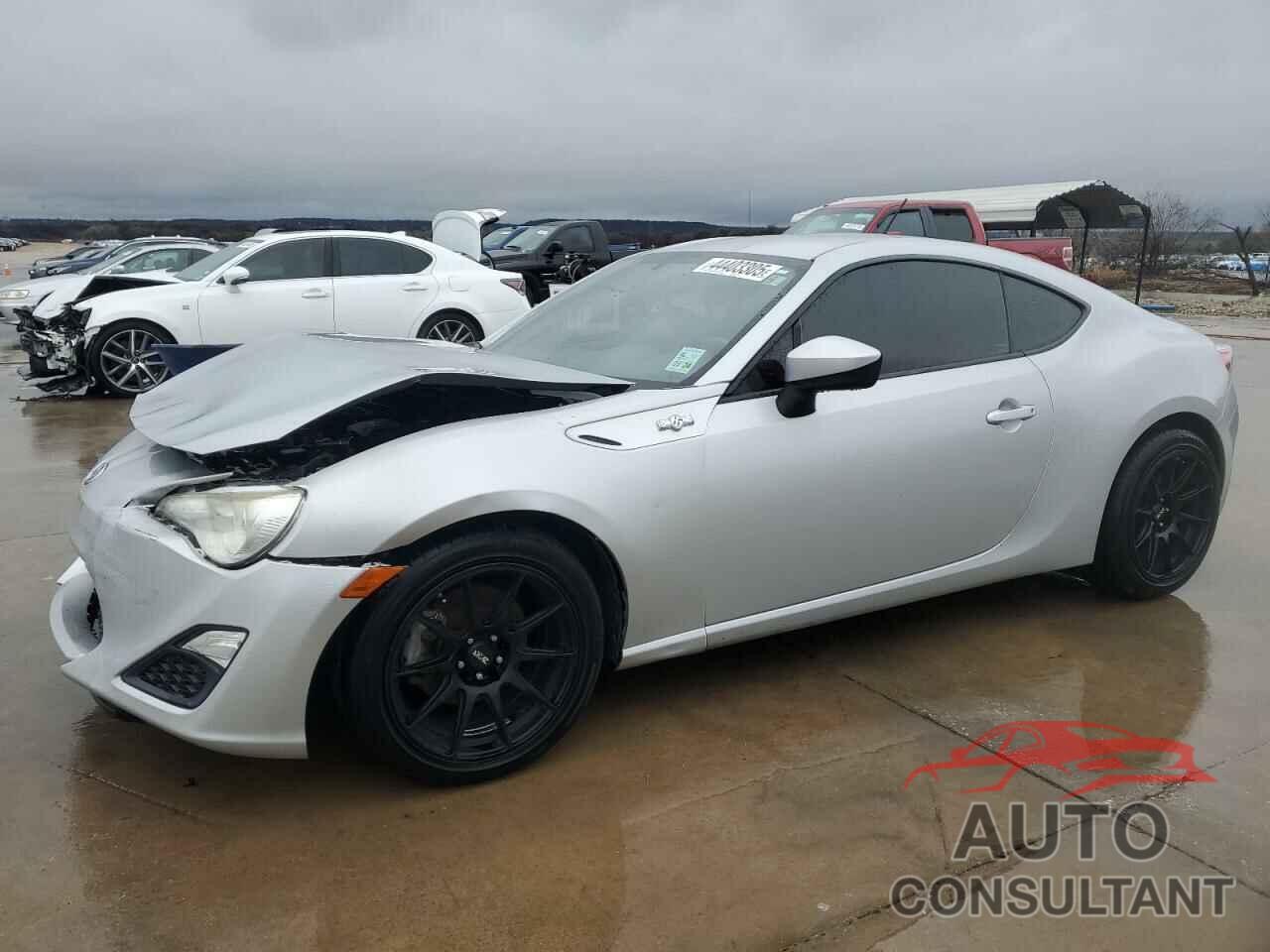 TOYOTA SCION 2013 - JF1ZNAA12D1720699