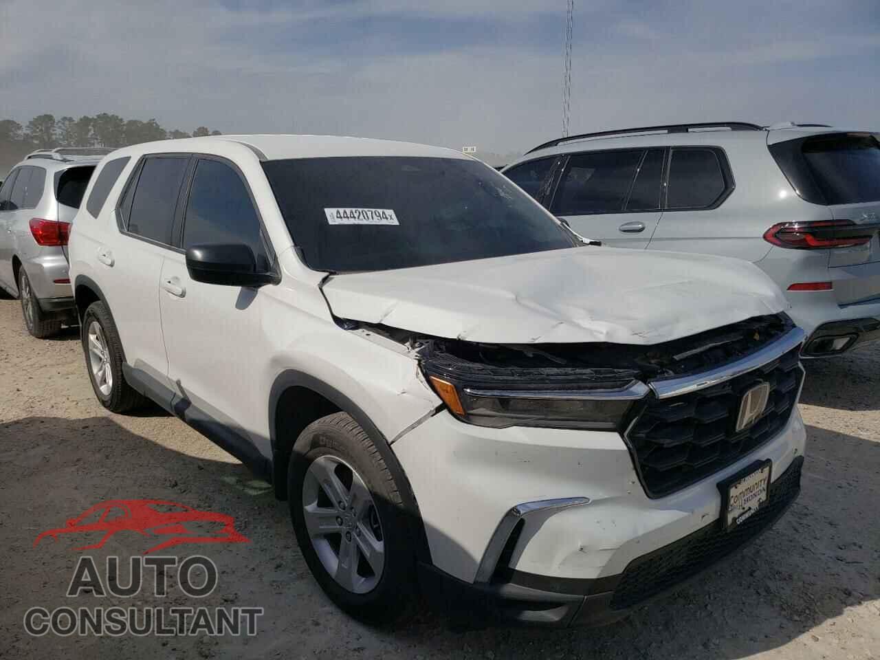 HONDA PILOT 2023 - 5FNYG2H20PB005825