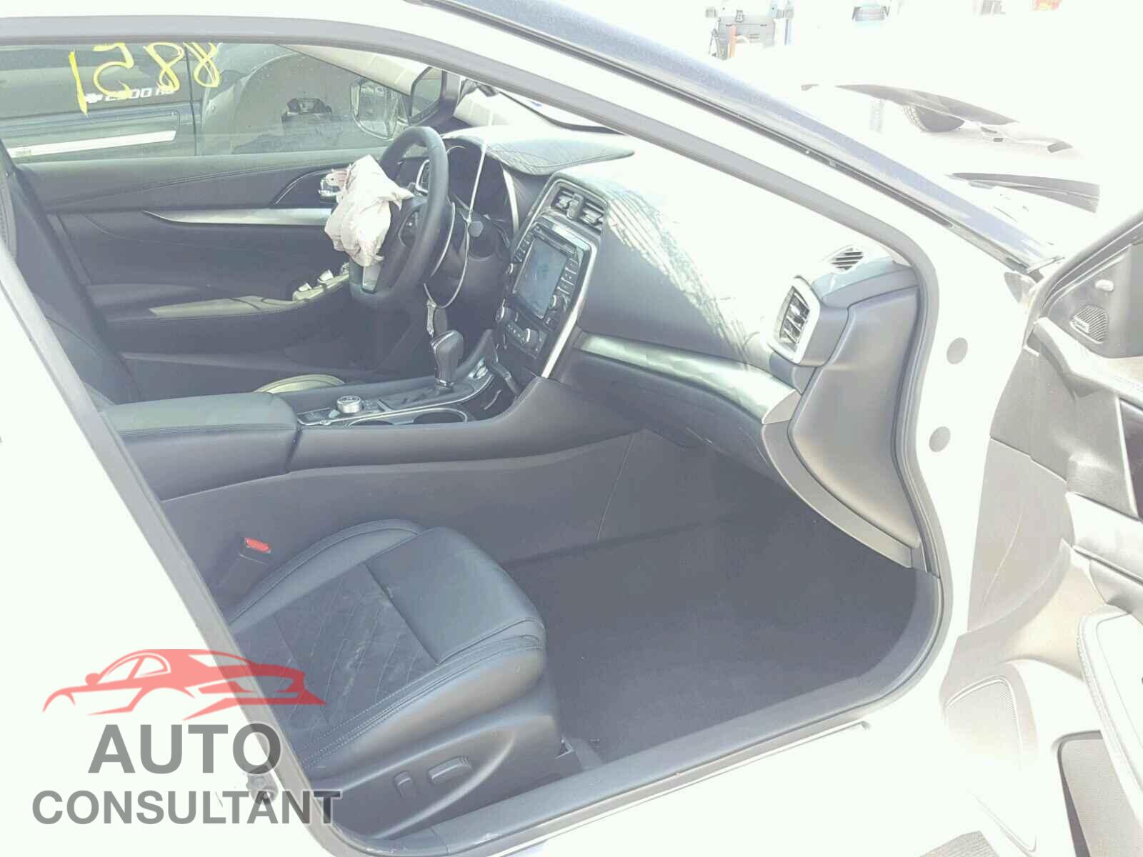 NISSAN MAXIMA 2017 - 1N4AA6AP5HC416870