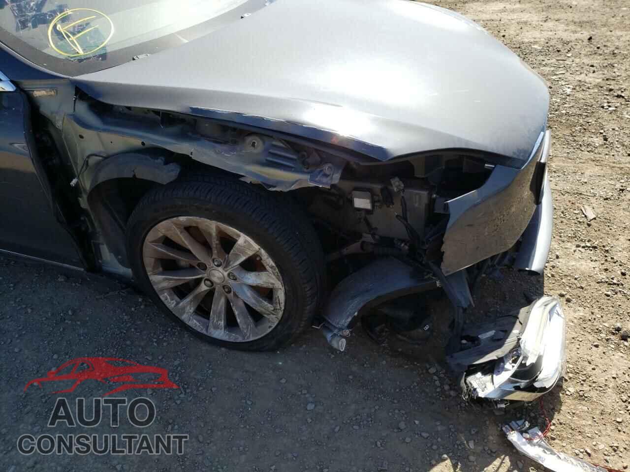 TESLA MODEL S 2016 - 5YJSA1E13GF176226