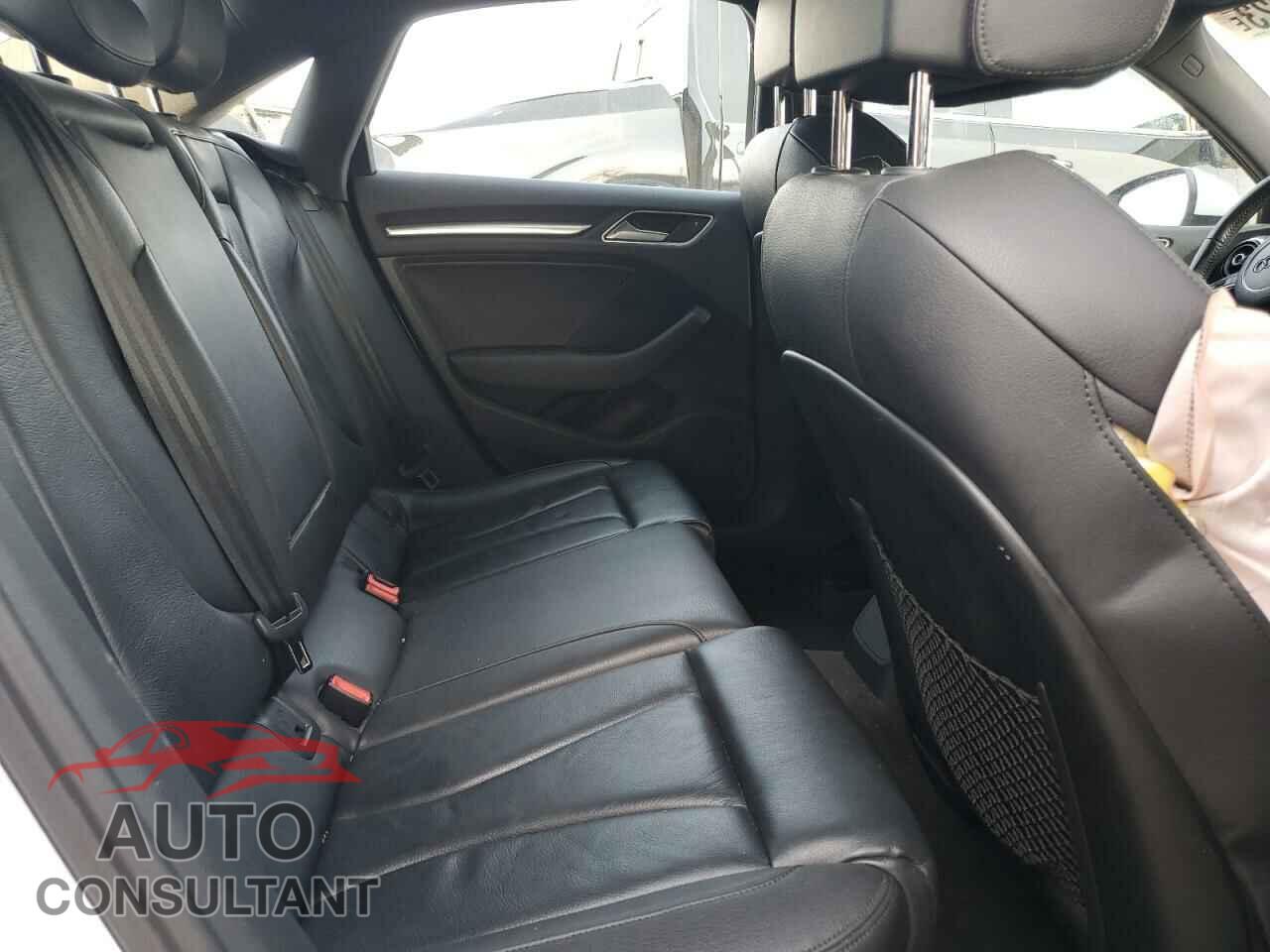 AUDI A3 2016 - WAUJ8GFF0G1046169