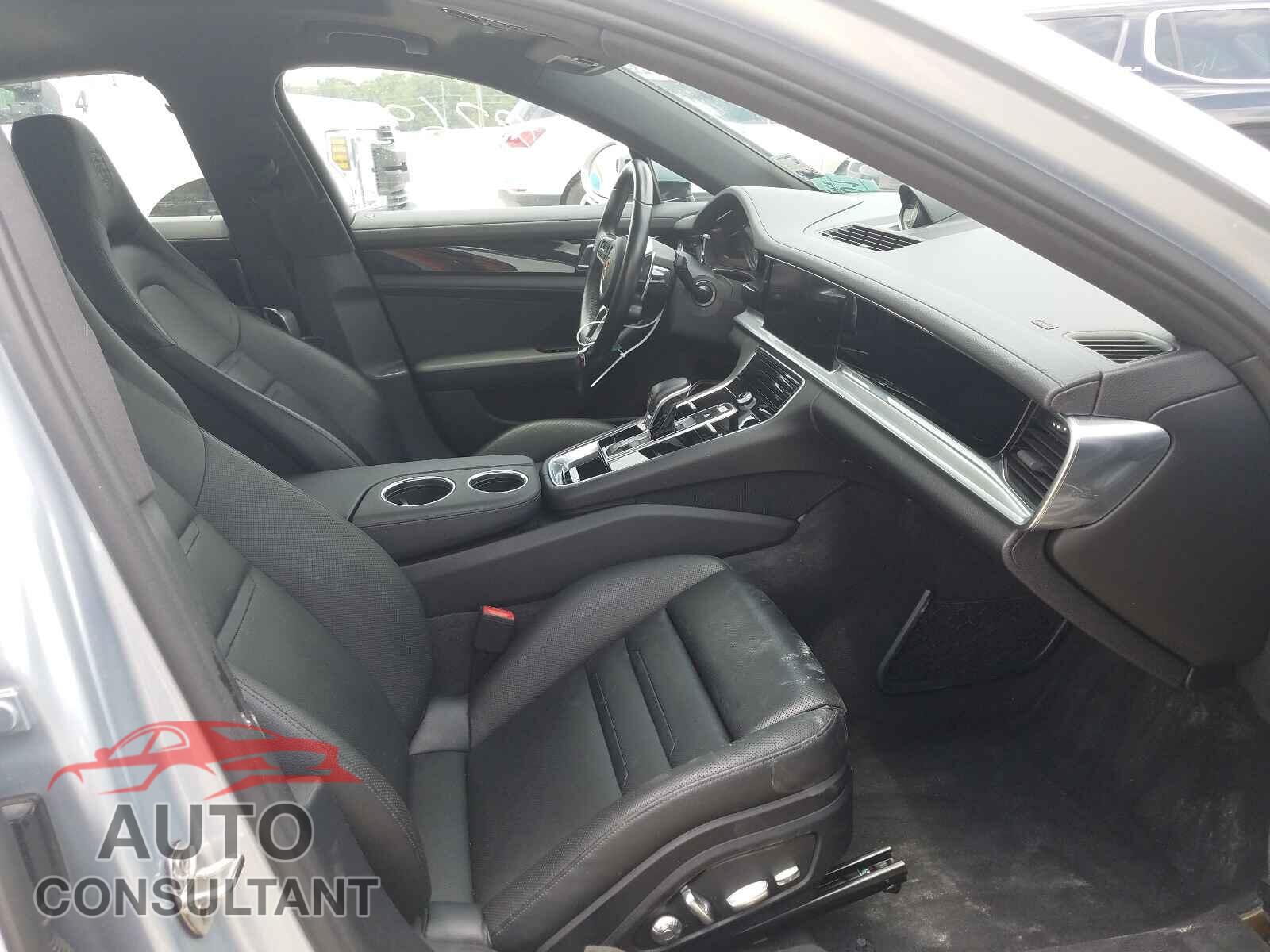 PORSCHE PANAMERA 2018 - WP0AE2A71JL128129