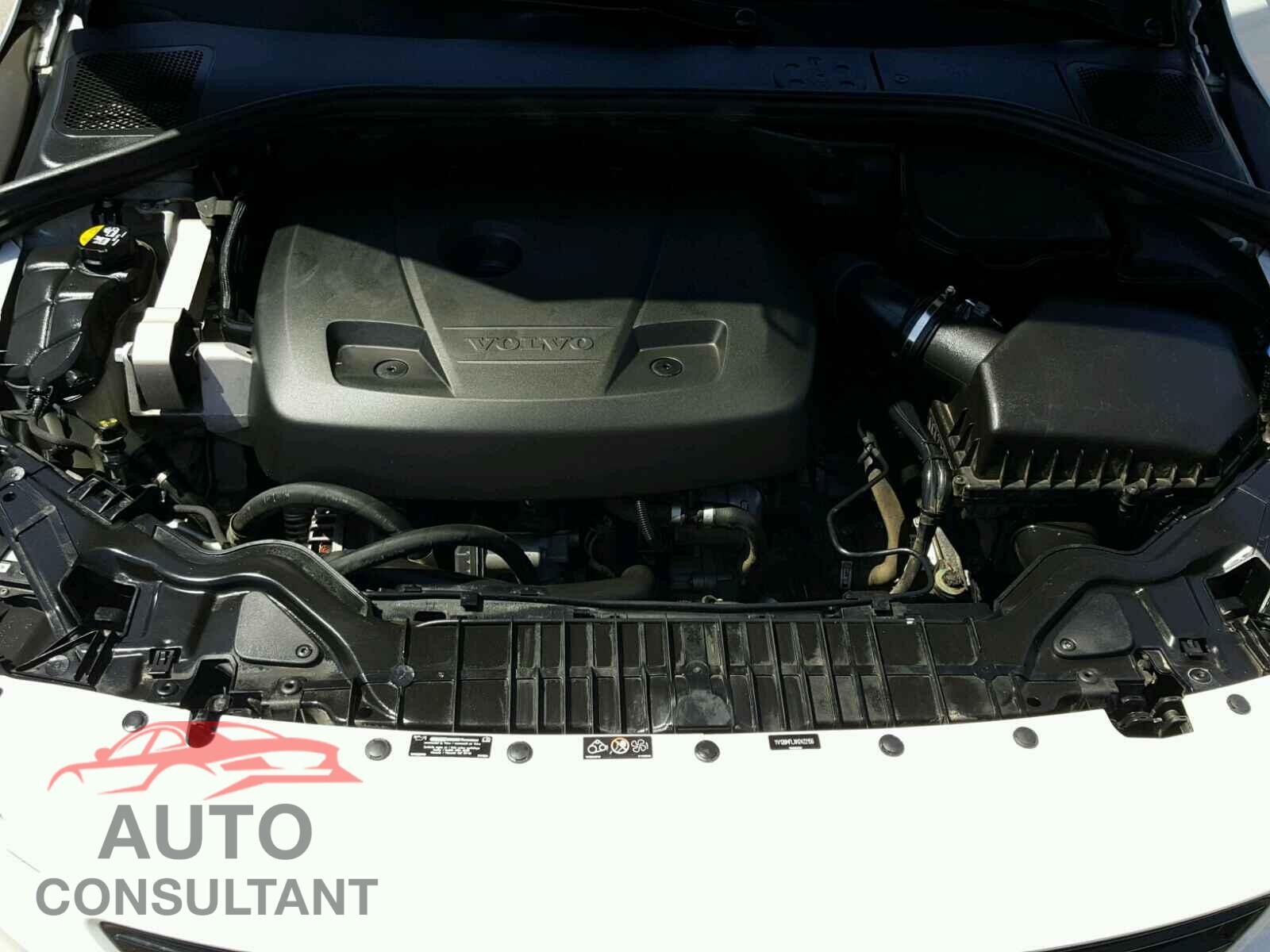 VOLVO S60 2017 - YV126MFLXH2422156