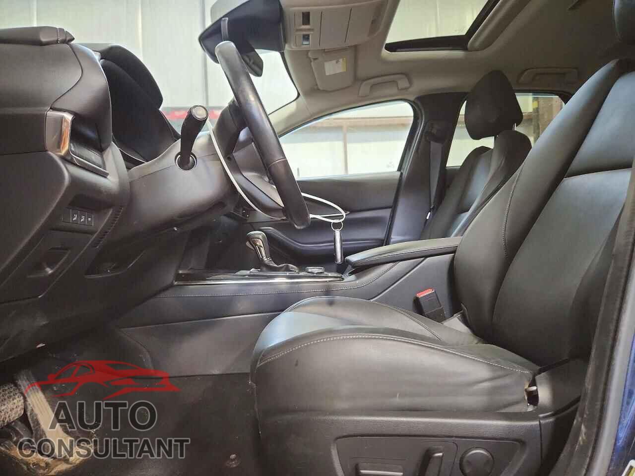 MAZDA CX30 2023 - 3MVDMBCM2PM502336