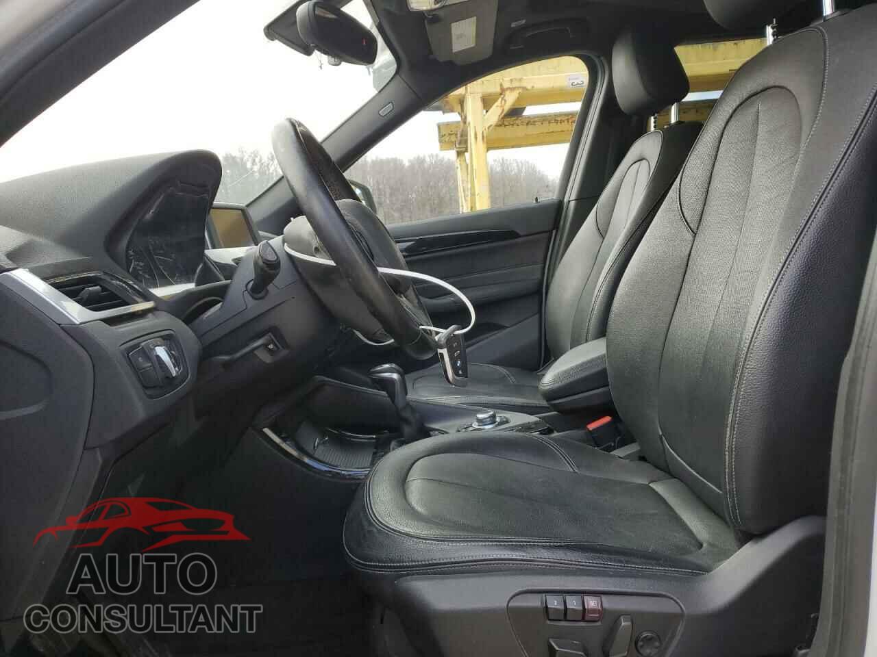 BMW X1 2016 - WBXHT3C31GP884424