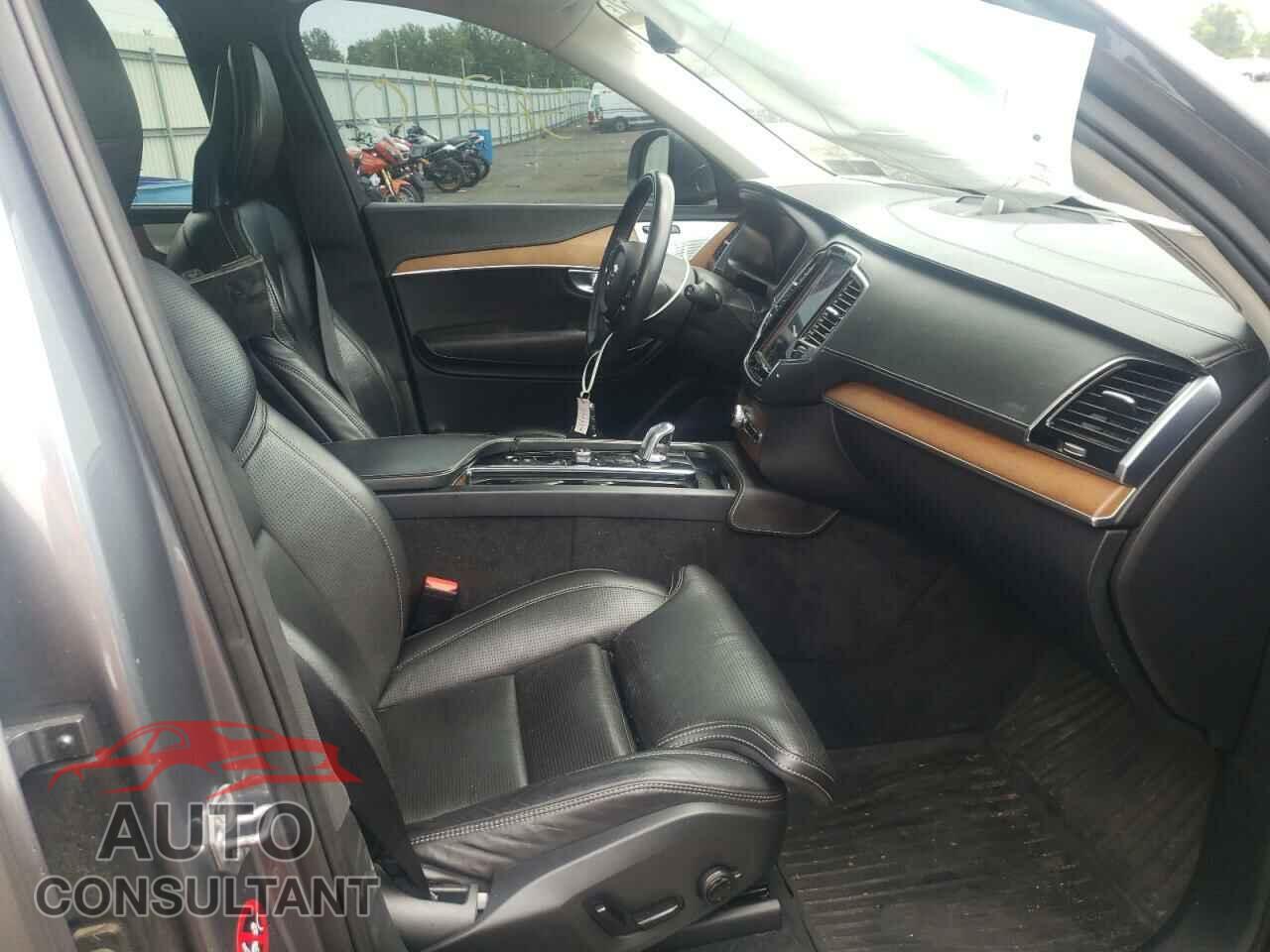 VOLVO XC90 2017 - YV4BC0PL0H1114180