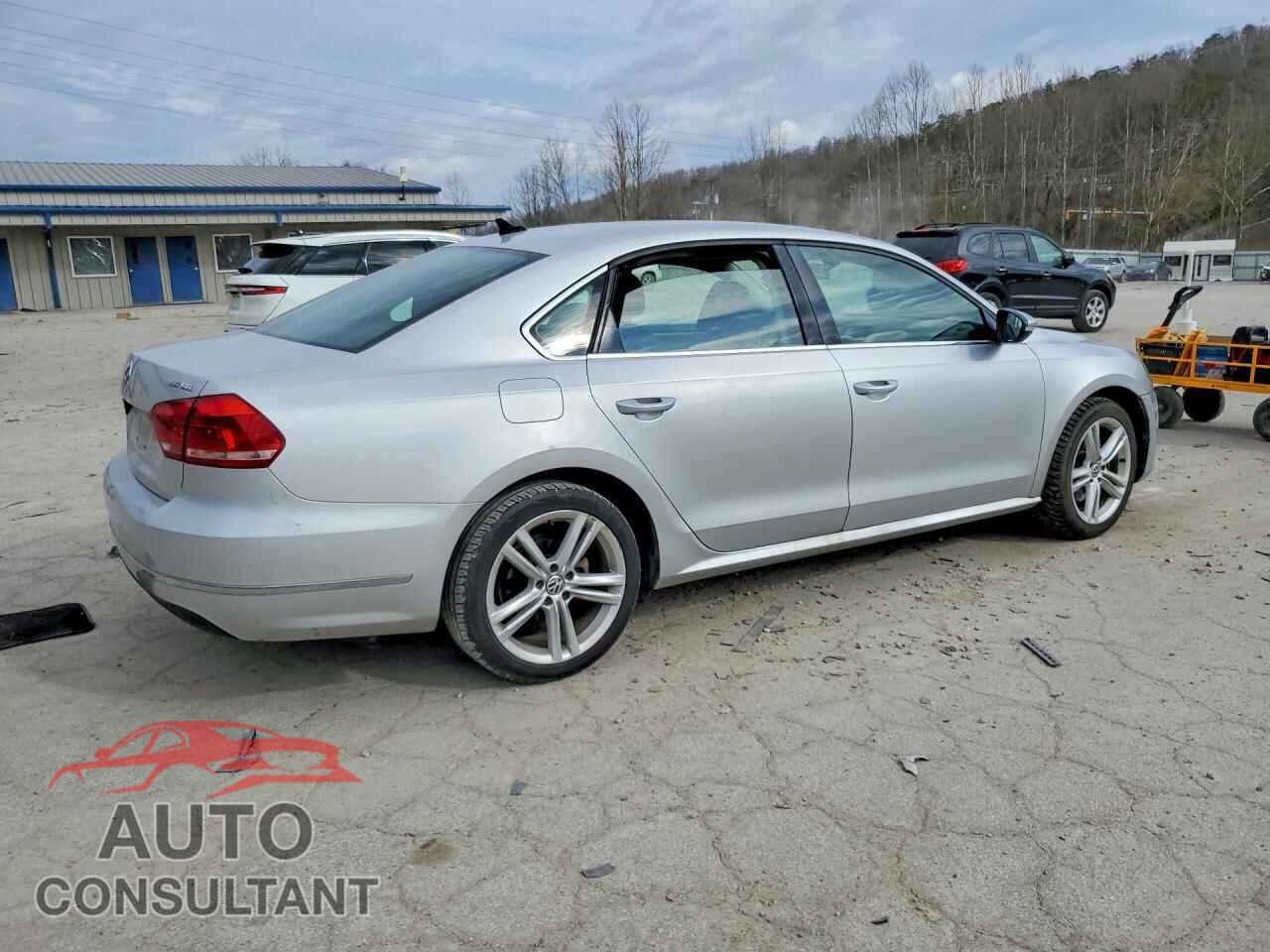 VOLKSWAGEN PASSAT 2014 - 1VWCT7A35EC008894