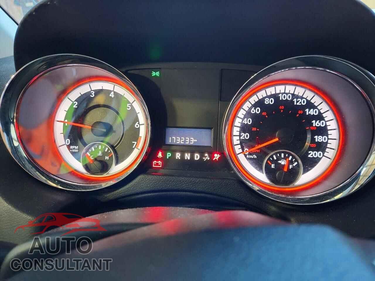 DODGE CARAVAN 2013 - 2C4RDGBG4DR698414