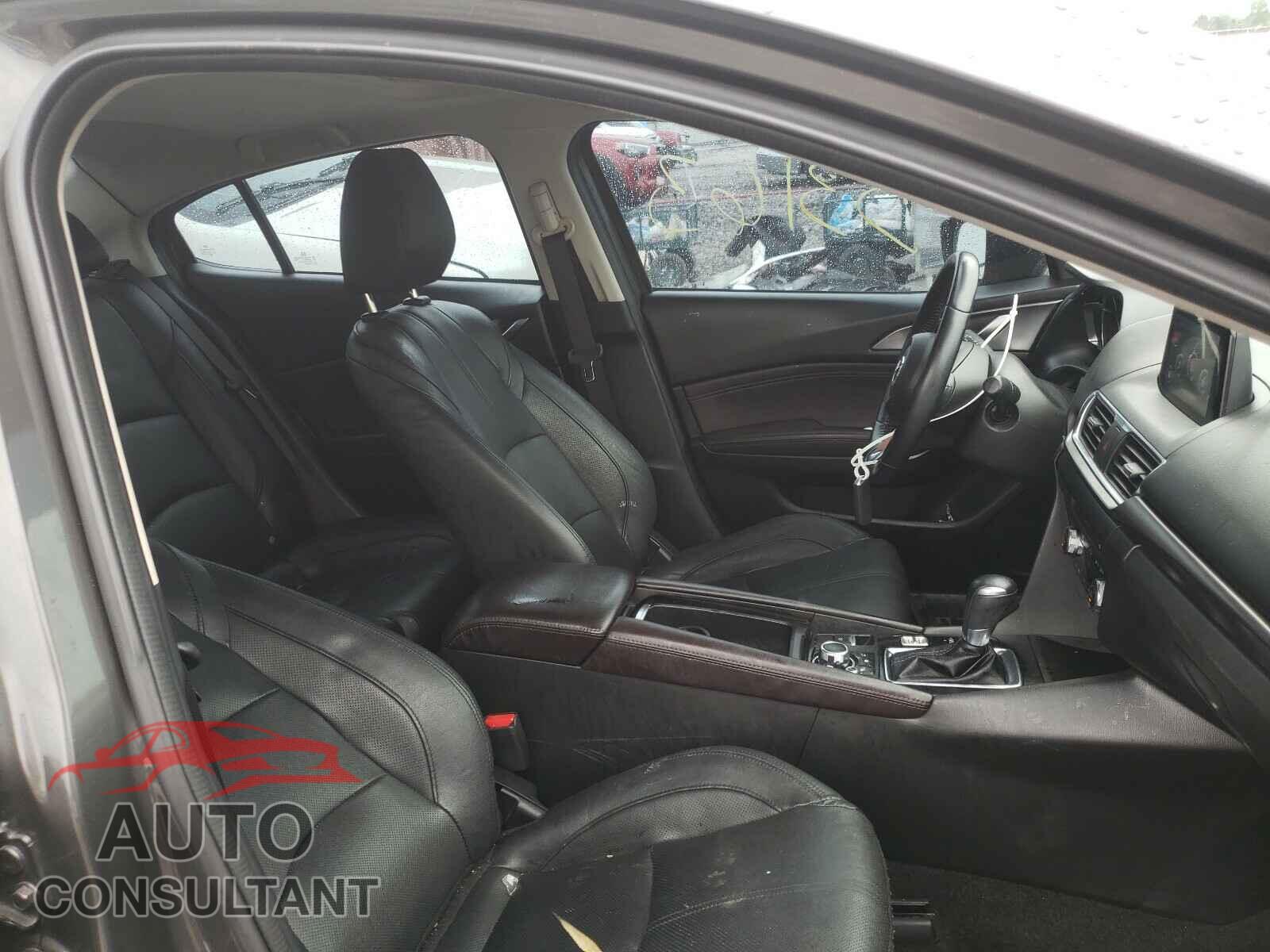 MAZDA 3 2017 - JM1BN1W34H1120794