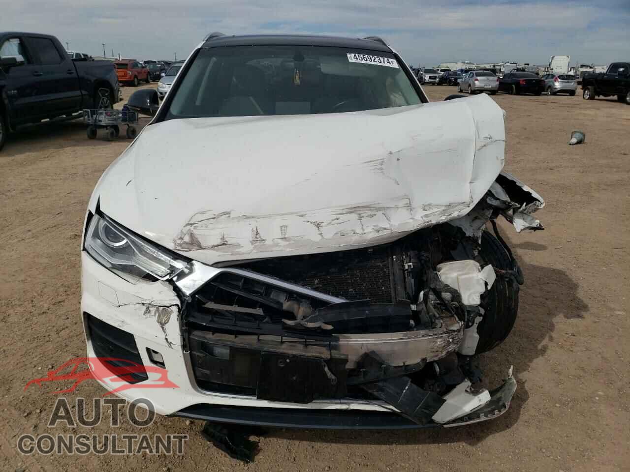 AUDI Q3 2017 - WA1BCCFS1HR015652
