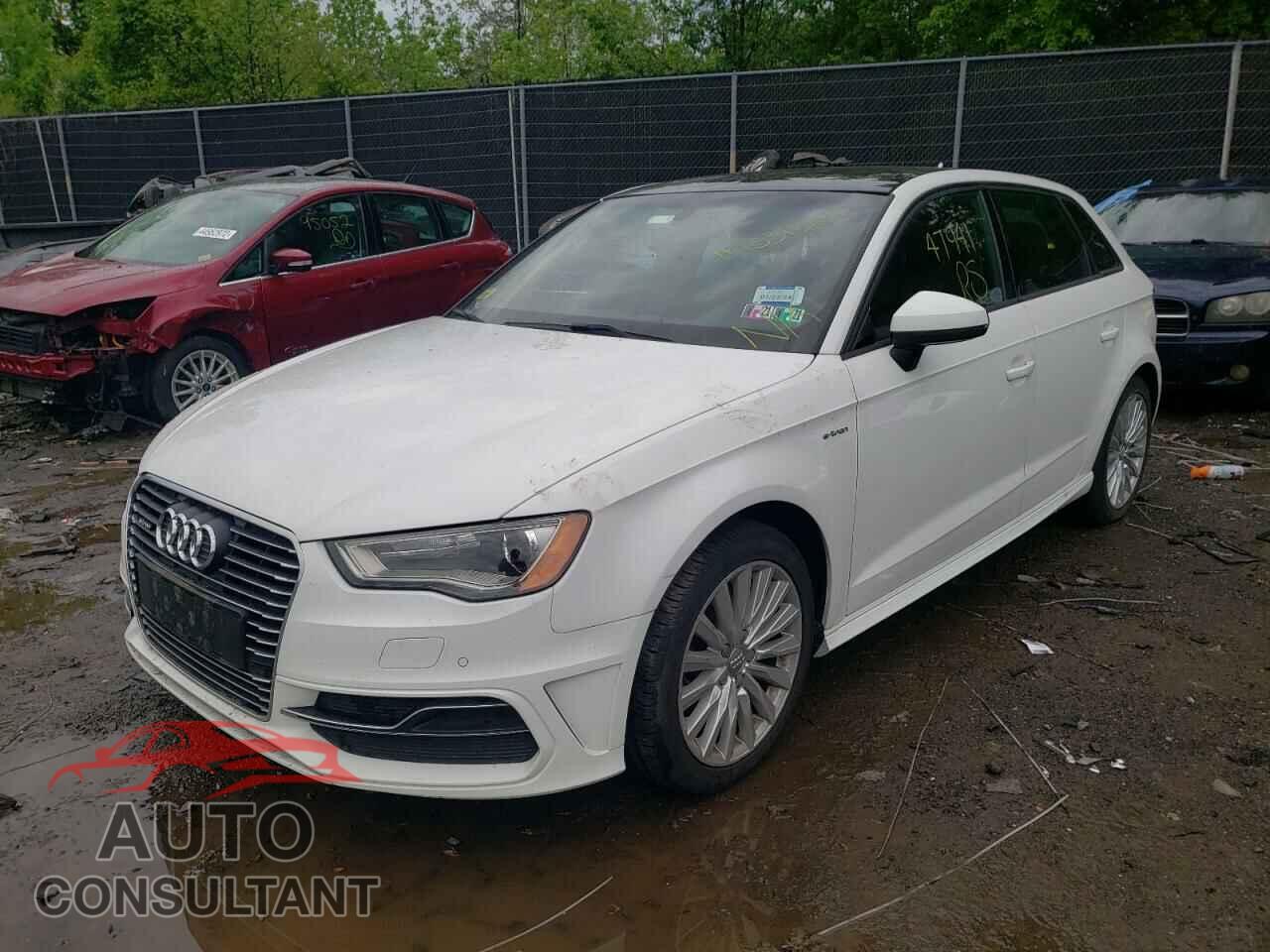 AUDI A3 2016 - WAUUPBFF2GA081444