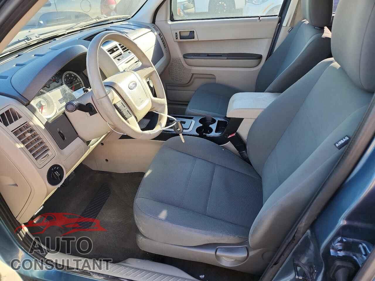 FORD ESCAPE 2010 - 1FMCU0C70AKD40261