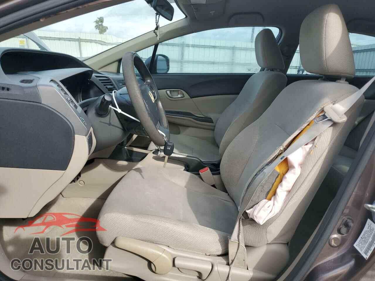 HONDA CIVIC 2012 - 2HGFB2F59CH526597