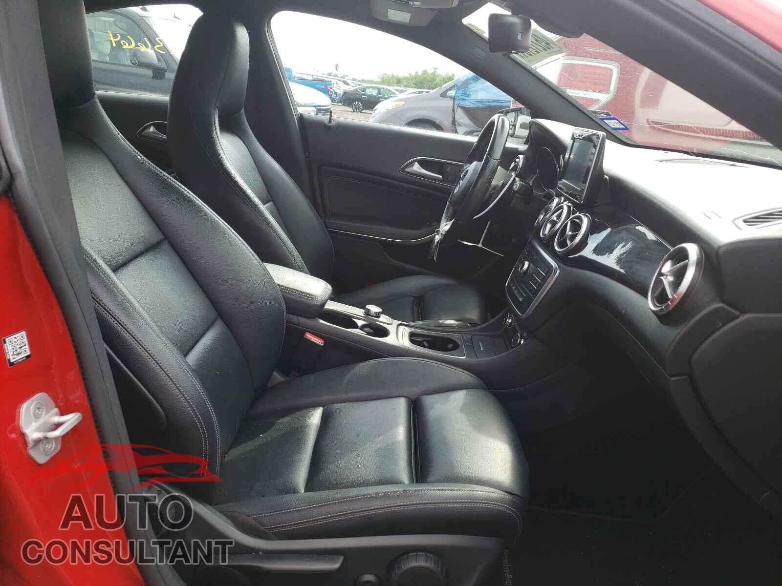 MERCEDES-BENZ C CLASS 2016 - WDDSJ4EB8GN318376