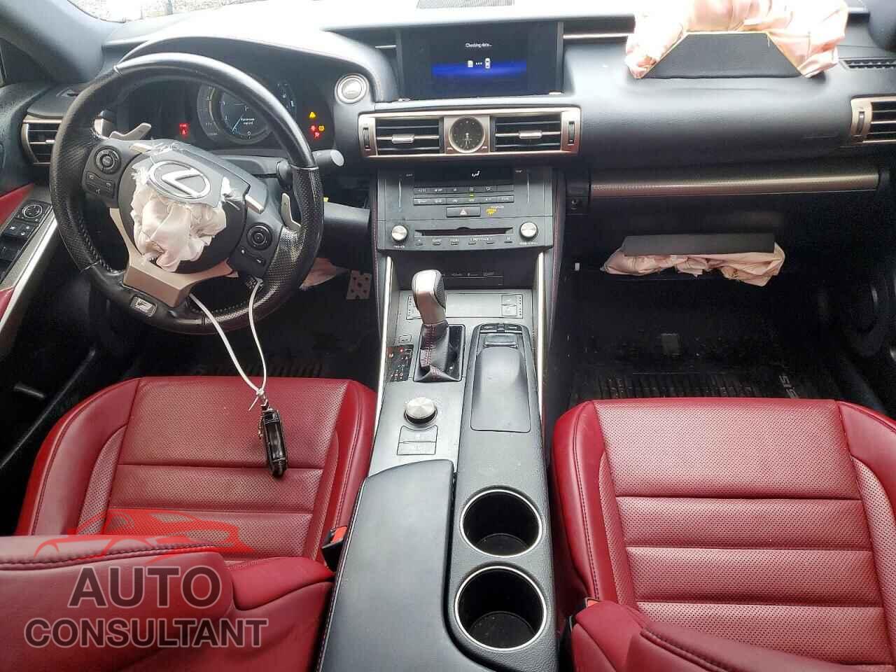 LEXUS IS 2016 - JTHCM1D23G5012688