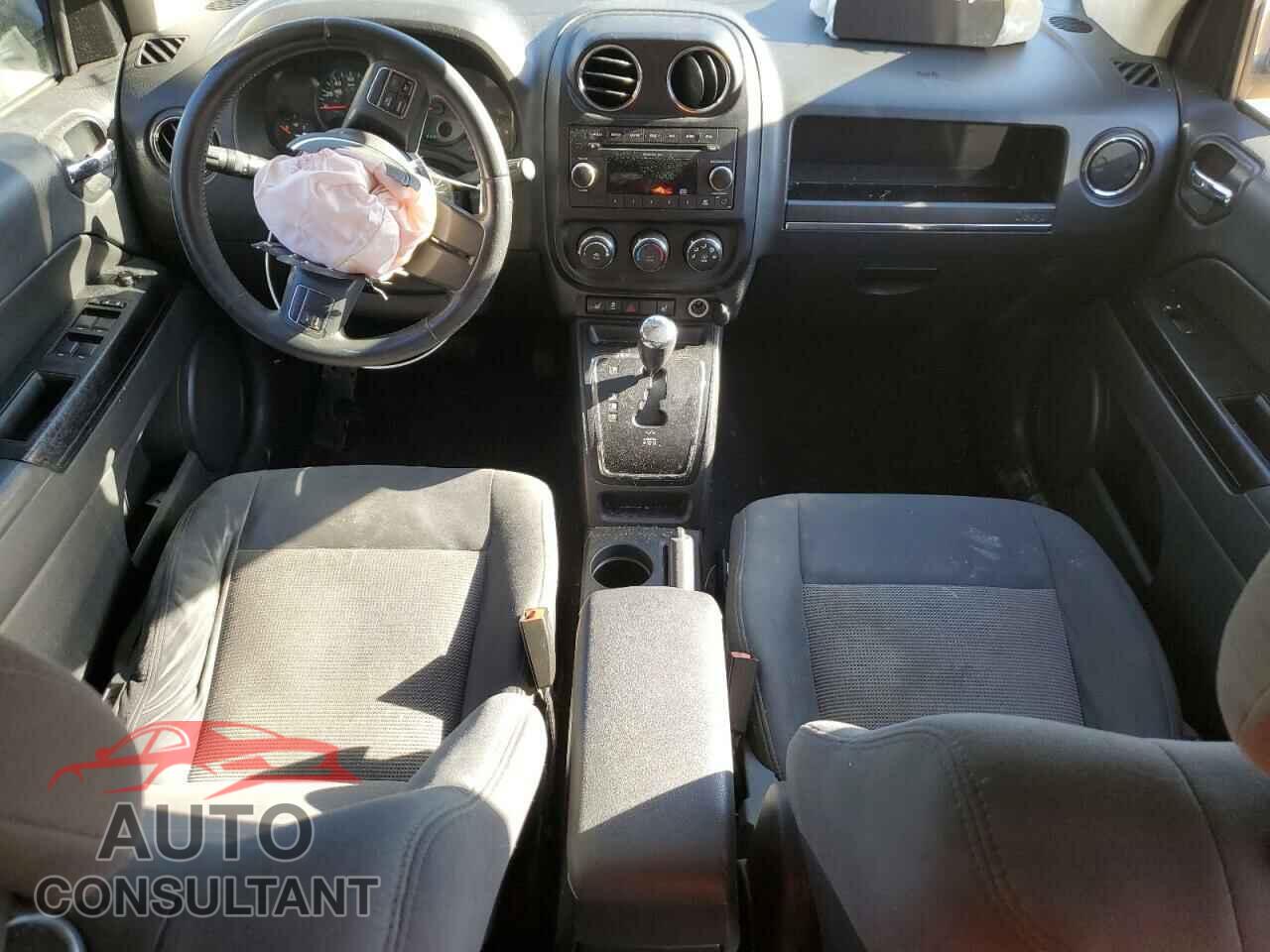 JEEP COMPASS 2011 - 1J4NT1FB9BD151596
