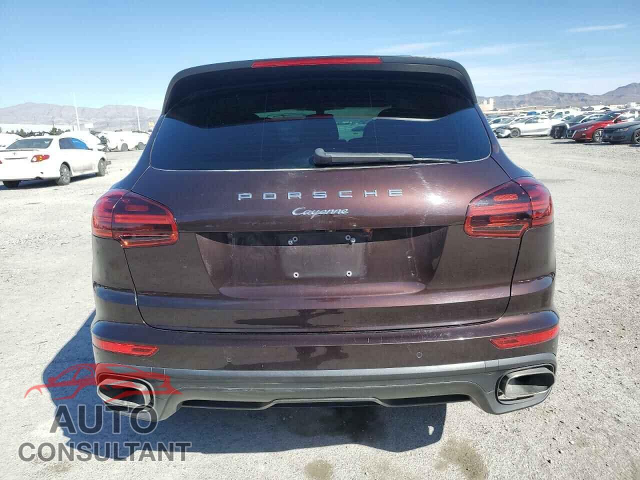 PORSCHE CAYENNE 2016 - WP1AF2A2XGKA43868