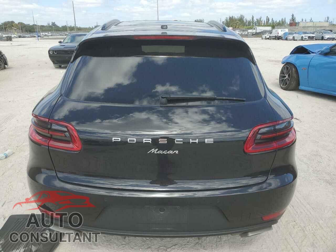 PORSCHE MACAN 2018 - WP1AA2A59JLB19977