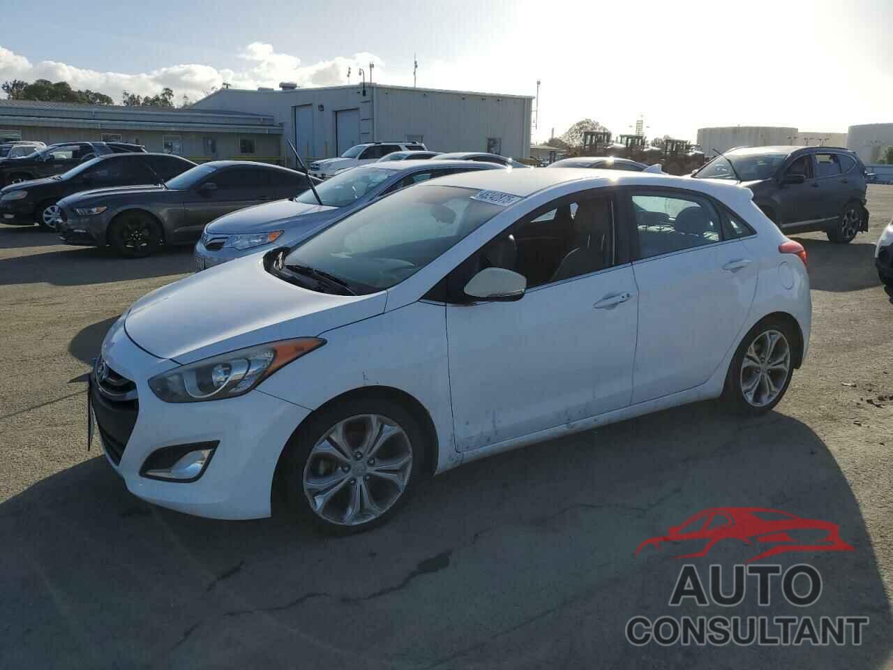 HYUNDAI ELANTRA 2015 - KMHD35LH3FU240311