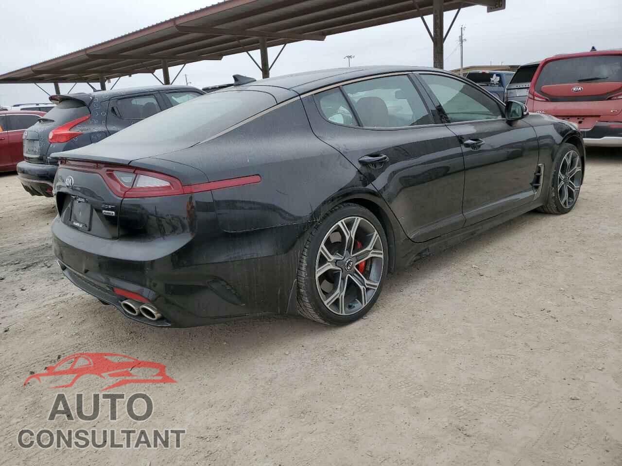KIA STINGER 2018 - KNAE55LC7J6022809