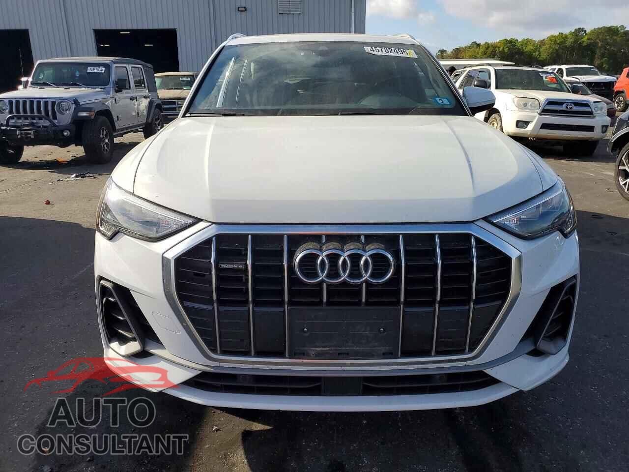AUDI Q3 2021 - WA1DECF30M1049473