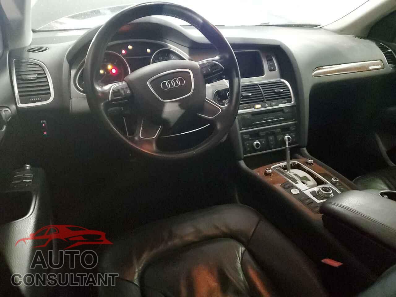AUDI Q7 2015 - WA1LMAFE9FD030359