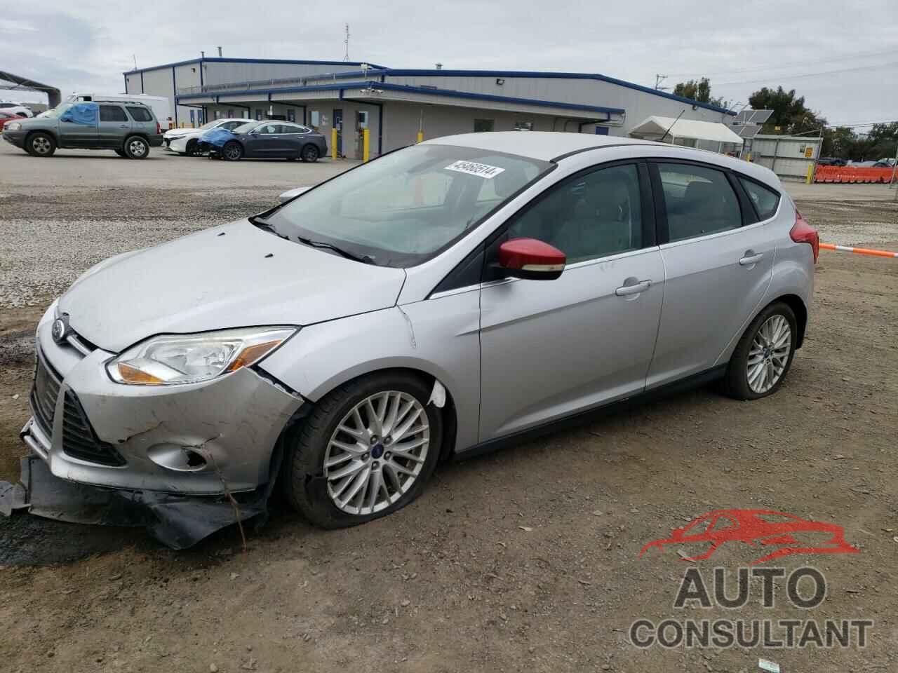 FORD FOCUS 2012 - 1FAHP3M26CL227911