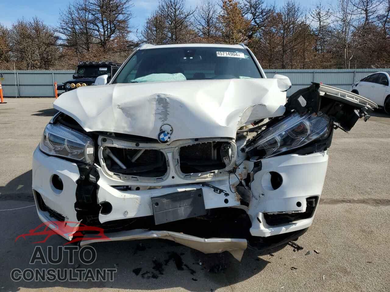 BMW X5 2018 - 5UXKR0C53J0X86009