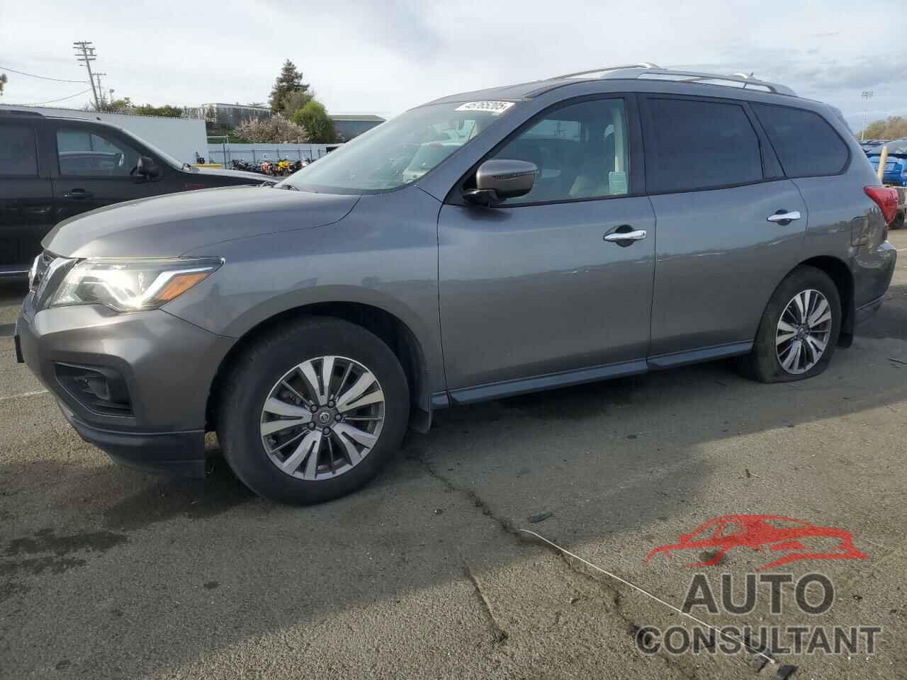 NISSAN PATHFINDER 2018 - 5N1DR2MNXJC619483