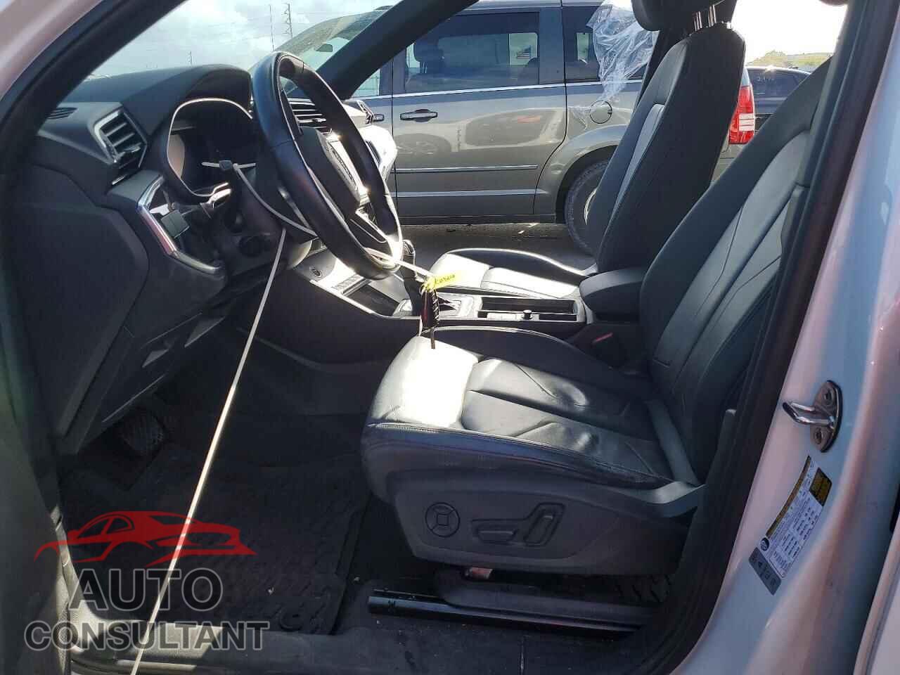 AUDI Q3 2021 - WA1DECF30M1049473