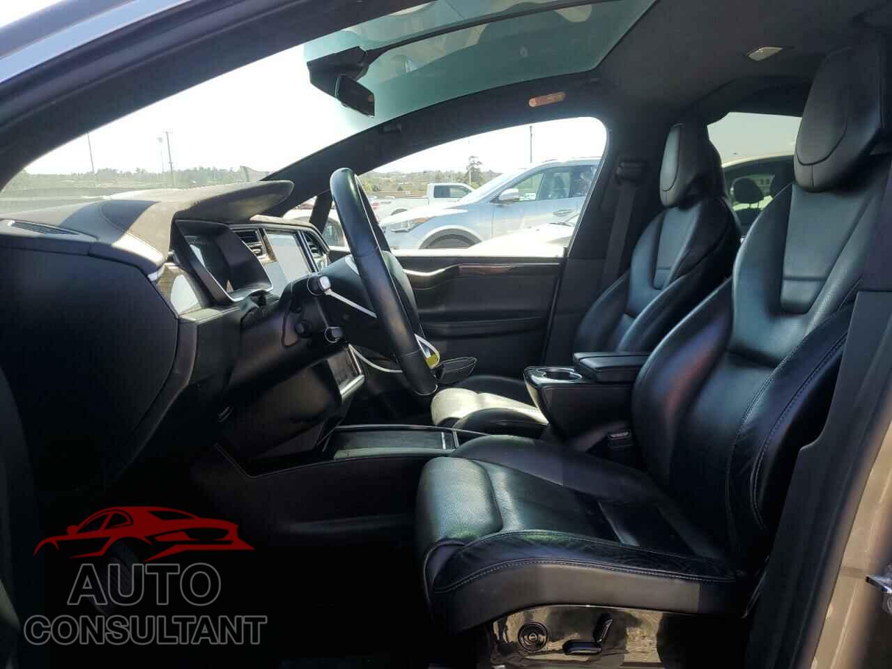 TESLA MODEL X 2016 - 5YJXCBE2XGF001986