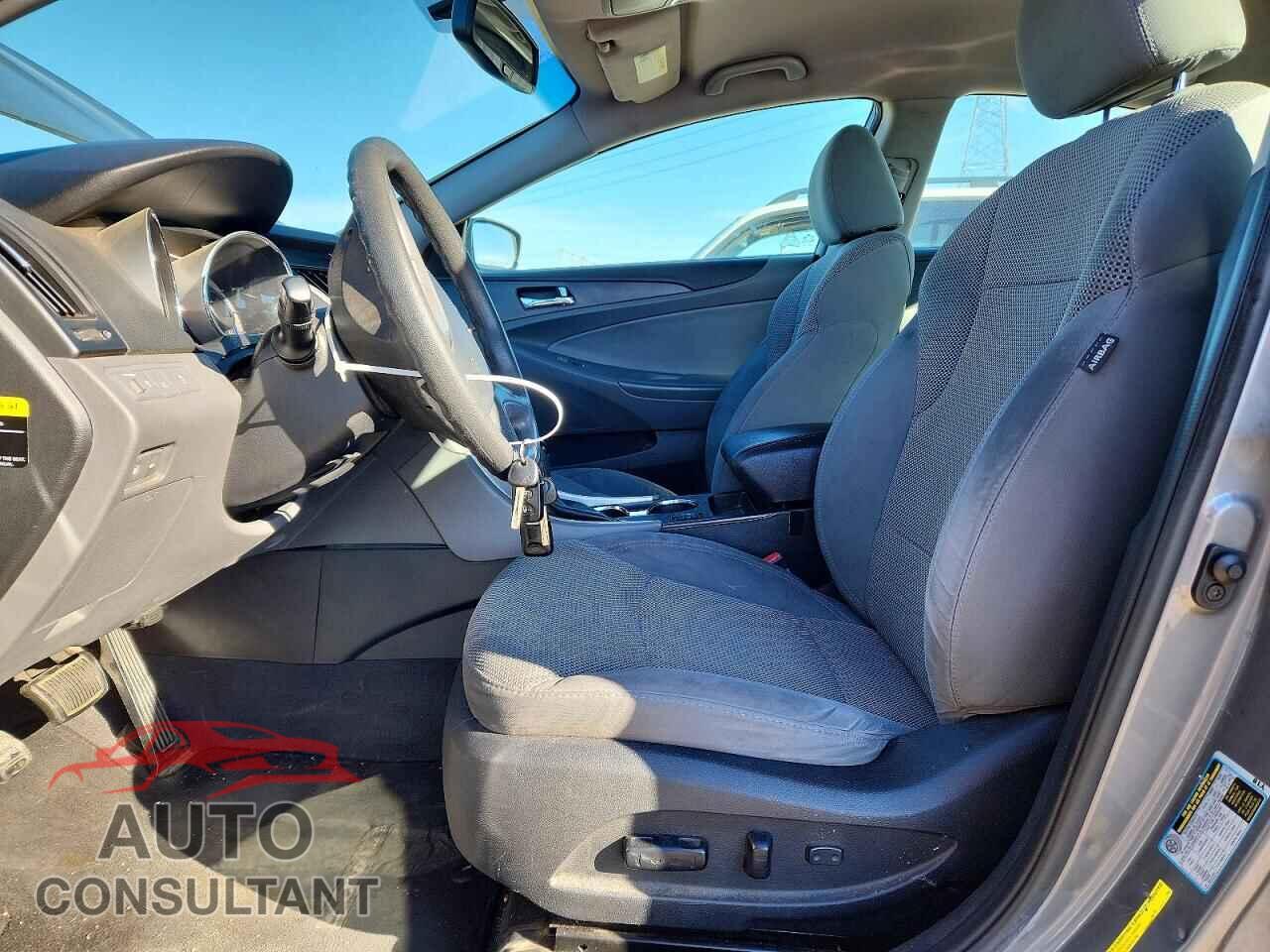 HYUNDAI SONATA 2013 - 5NPEB4AC2DH768104